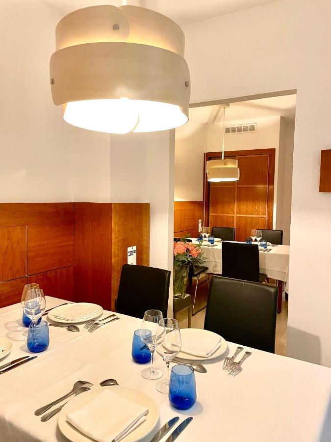 Hotel Calasanz Molins de Rei Zewnętrze zdjęcie